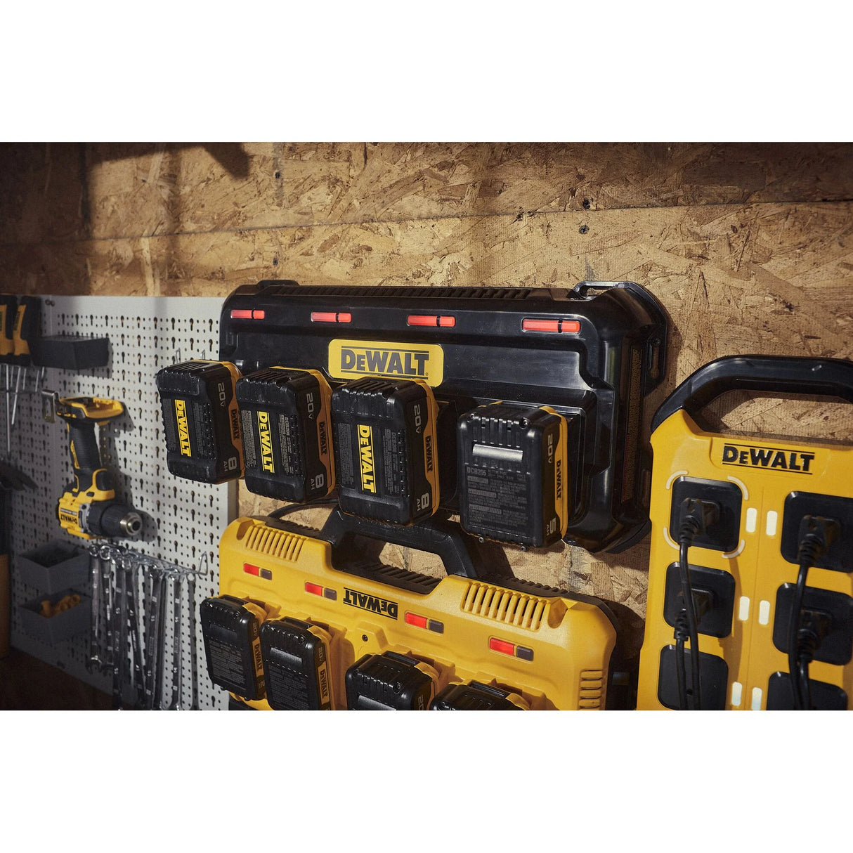 DEWALT DCB1404 CHARGEUR 4 PORTS