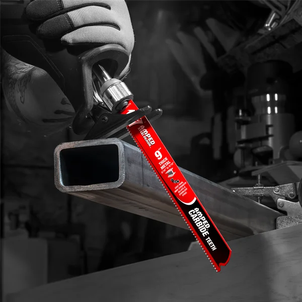 PAQUET DE 3 LAMES DE SCIE ALTERNATIVE AMPED MÉTAL ÉPAIS 9'' 8 DENTS DIABLO DS0908CFA3