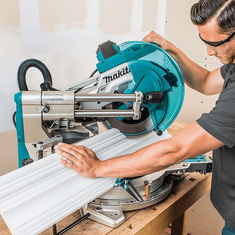 scie a onglet makita