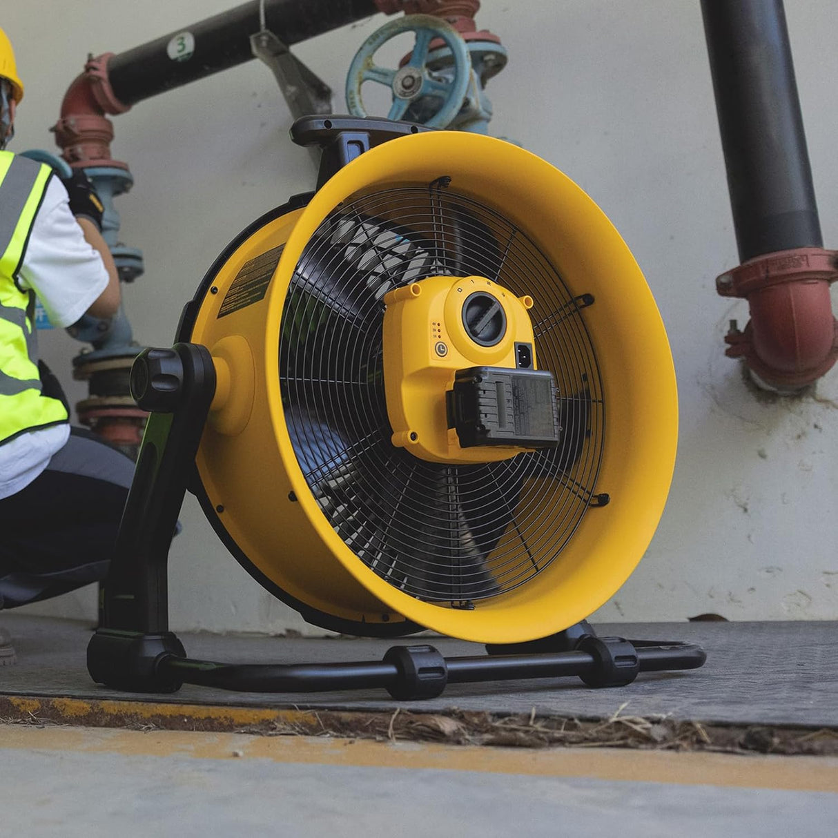 DEWALT DXF1850B VENTILATEUR 18" 20V ET A FIL (OUTIL SEUL)
