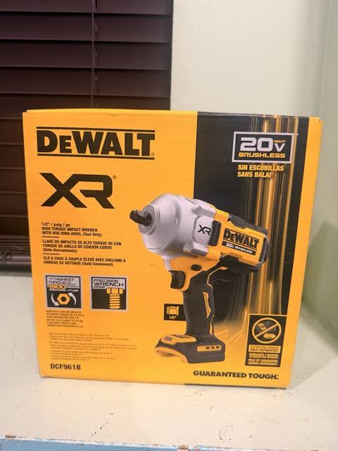 clé à chocs DeWalt 1/2 po 20V MAX XR (DCF961B)