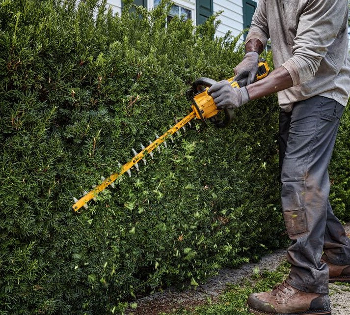 Cordless Hedge Trimmer DEWALT FLEXVOLT 60V MAX 26 in. (DCHT870B)