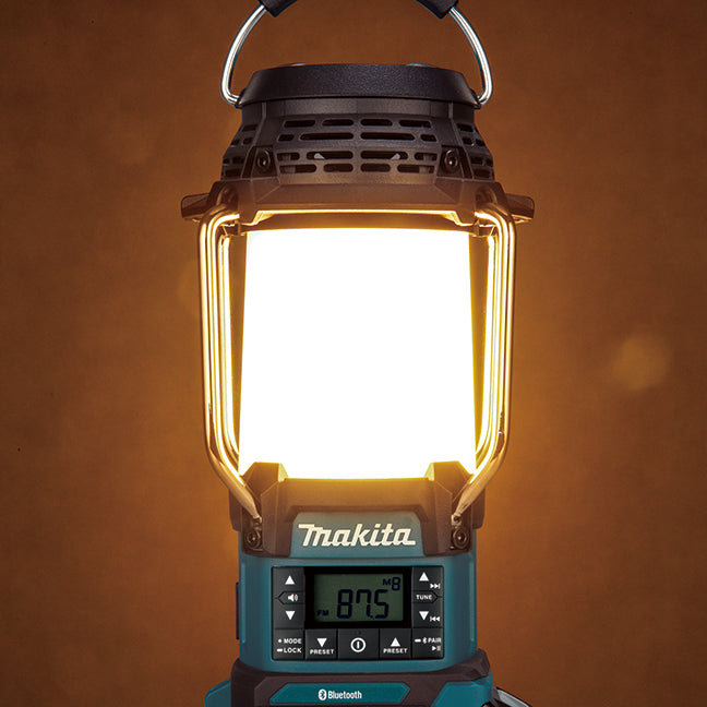 MAKITA RADIO LANTERN